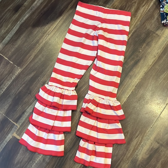 Red Rover Benny’s - Picture 2 of 3